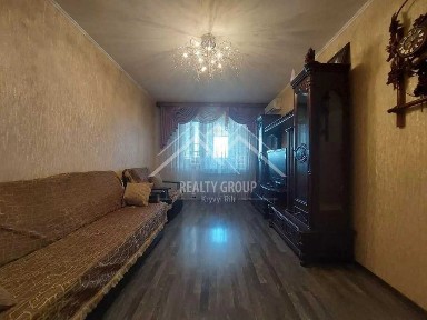 Продаж 3к квартири з автономним опаленням у ЦМ р-ні по вул. Кривбасівській