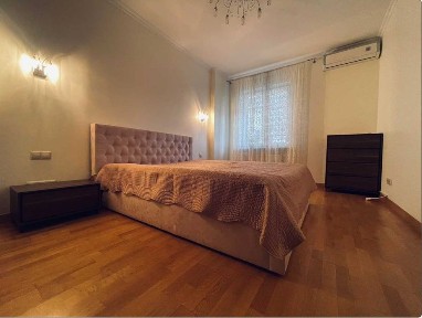 Оренда квартири 44 м² ЖК «Космополітен» вул. Дегтярівська, 25А / cхoвище генерaтoр