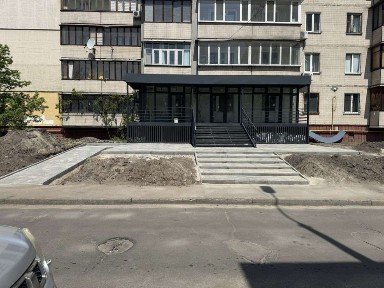Здам в оренду фасадне приміщення вул. Руденко, 7 Дарницький район