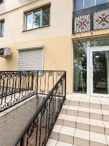 Магазин на Левитана 119а/ небесной сотни. От собственника
