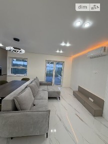 Продаж 2 поверхового таунхауса з ділянкою на 2 сотки, 120 кв. м, 4 кімнати, на вул. Лепкого • ID 34561996