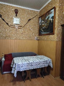 Продам 5-ком квартиру 170 м2, ул. Дмитриевская, 2 этаж, жилое сост, можно под офис)
