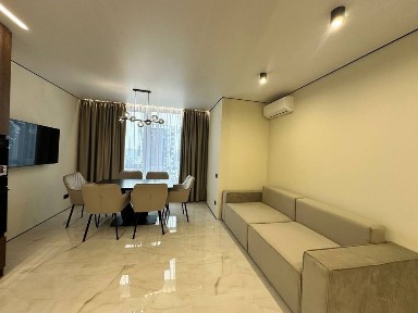 Продаж 3 км квартири з якісним ремонтом та функціональним плануванням