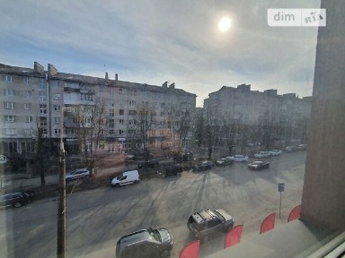 Оренда офісного приміщення на вул. Мазепи Гетьмана, приміщень -, поверх - 3 • ID 34070397