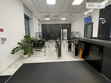 бульвар Миколи Міхновського, мікрорайон Саперне Поле, район Печерський, Київ, метро Звіринецька (Дружби народів), бул. Миколи Міхновського 19, приміщень - 8, поверх - 3 • ID 33531088