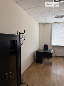 Тролейбусна вулиця, район Дружба, Тернопіль, вул. Тролейбусна, приміщень - 1, поверх - 2 • ID 33302210