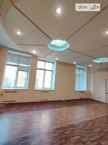 Оренда офісного приміщення на пл. Героїв Майдану 1, приміщень - 1, поверх - 1 • ID 32807038