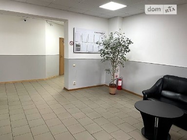 Михайла Котельникова вулиця, район Святошинський, Київ, метро Святошин, вул. Михайла Котельникова 25, приміщень - 1, поверх - 3 • ID 23386650