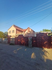 Продаж добротного 2х поверхового будинку та прибудинкових споруд, с. Геронимівка