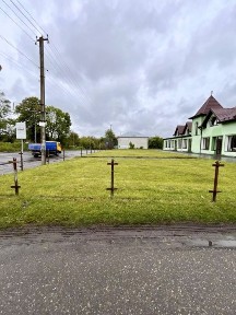 Продаж будинку при трасі с. Банюнин