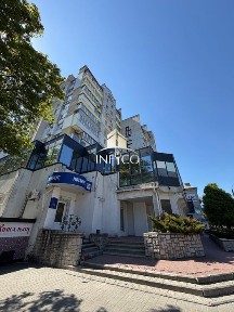 Продаж квартири в центрі міста
