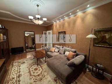 Оренда 3-кімнатної квартири 80 м² біля Майдану Незалежності, Центр, вул. Костьольна