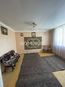 Продається будинок з великою земельною ділянкою у селі Кошельово