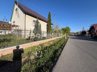 Продається будинок в селі Драгово