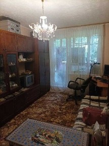 Продается 1 ком кв 1/9 высокий, поряд з ТРК Ураина