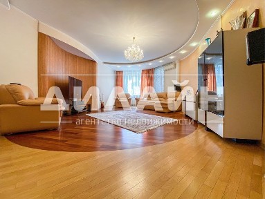 Елітна 3к квартира 155 м² в Олександрівському р-ні