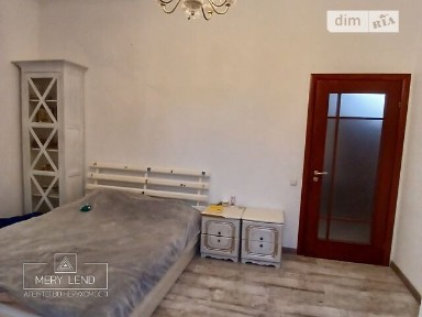 Захисників України вулиця, Буча, вул. Захисників України • ID 34580463