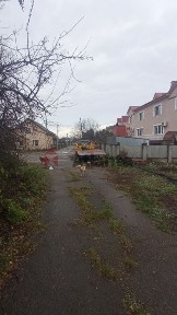 1\2 будинку з земельною ділянкою 5 соток р-н Аеропорту