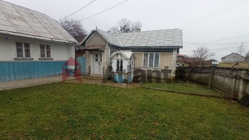 Будинок в с. Михальча