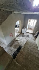 Будинок 216 м² з ділянкою 10 соток пров. Переїзний