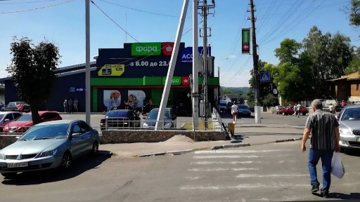 Оренда магазин (150 кв. м) біля ФОРИ