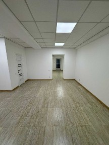 Сдам магазин/нежилое помещение 45 м² на Довженко / Р. Кармена