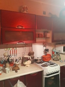 Продам трикімнатну квартиру с. Іванчі Володимирецький р.