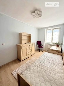 Продаж 1 поверхового будинку з ділянкою на 5.35 сотки, 59.2 кв. м, 2 кімнати, на вул. Українська • ID 34580252
