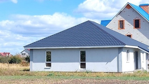 Продам новий будинок 100м 15 сот. Хороша ціна Безп'ятне 30 хв від Києва Одеська траса Перспектива власного саду Виїзд на Одеську трасу Безпечно