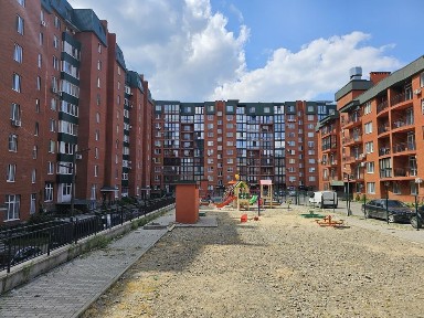 Продається 2-кім квартира, Жк Зоряний