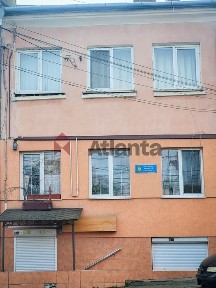 Багатоцільова комерція на Турецькій площі.