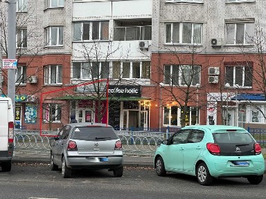 Оренда фасадного приміщення вул. Прилужна, буд. 4/15 S=55 м2