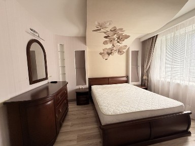 Оренда 3-кімнатної квартири -88 м2, р-н Ковалівка