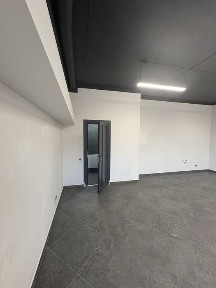 Здається комерційне приміщення на вул. Нижня Берегова, площа 40 кв. м • ID 34367827