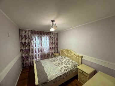 3-квартира Лазурный Ул. Хортицька ( Хабаровская) 36
