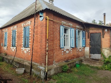Для життя і відпочинку будинок з газом біля лісу -25 км Х. Гора