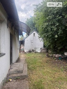 Продаж 1 поверхового будинку з опаленням і ділянкою на 10 соток, 74.7 кв. м, 3 кімнати, на вул. Бескидська • ID 34585930