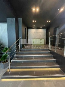 Продажа офиса 286.8м2 с надежным арендатором, БЦ «118 TOWER», улица Жилянская, 118