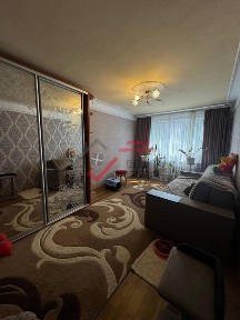 Продаж 3к квартири на Половках