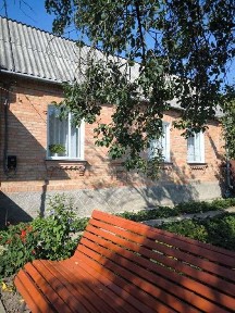 Продаж добротного будинку