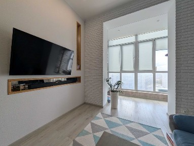 Видова дворівнева квартира з ремонтом Масани 101 м² RD