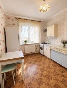 Продаж 1 кімнатноі квартири на 4 поверсі
