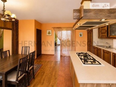 Продаж дворівневої 3к квартири 140 м. кв / вул. Д. Климпуша, р-н Боздош