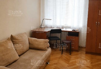 HS S4 Продам 3 комнатную квартиру в центре по улице Гиршмана 17