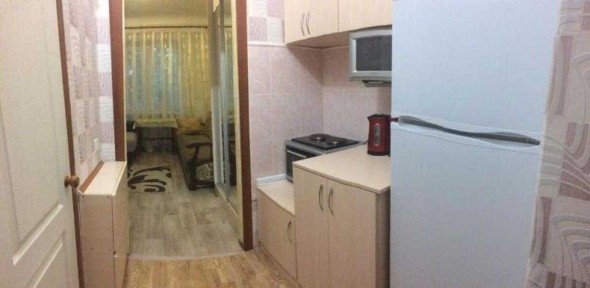 Продам гостинку на Одеській.