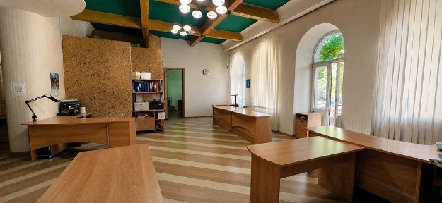 Продам помещение под офис, в центральной части пр. Д. Яворницкого