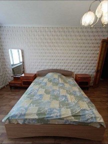 Продам уютную квартиру на среднем этаже в Центральном районе, ул. Руденко