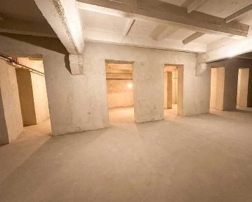 Продаж комерційного приміщення 435 м. кв. / можлива оренда