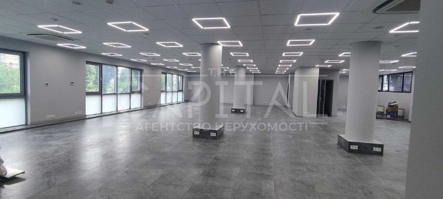 Оренда / Офіс / Бульвар Тараса Шевченка, 35 / Бізнес-центр “Євро-Плаза” /