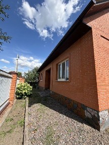 Продаж 2 поверхового будинку 200 кв. м, 3 кімнати, на вул. Саєнка • ID 34739100